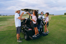 Спорт и семейство: Идеи за семейни активни занимания